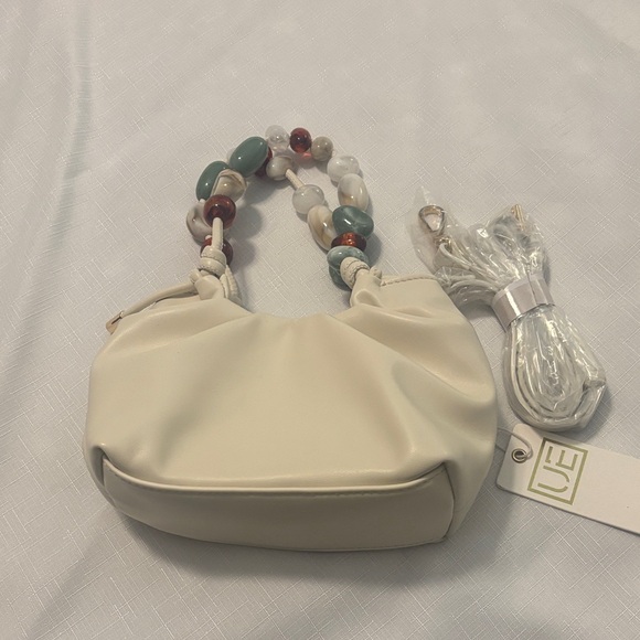 Urban Expressions Ivory Yzabelle Crossbody bag beaded handle vegan leather NWT - Picture 2 of 10